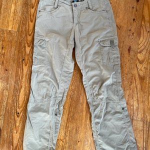 KUHL Splash Roll-up Pant- 10 Short excellent condition